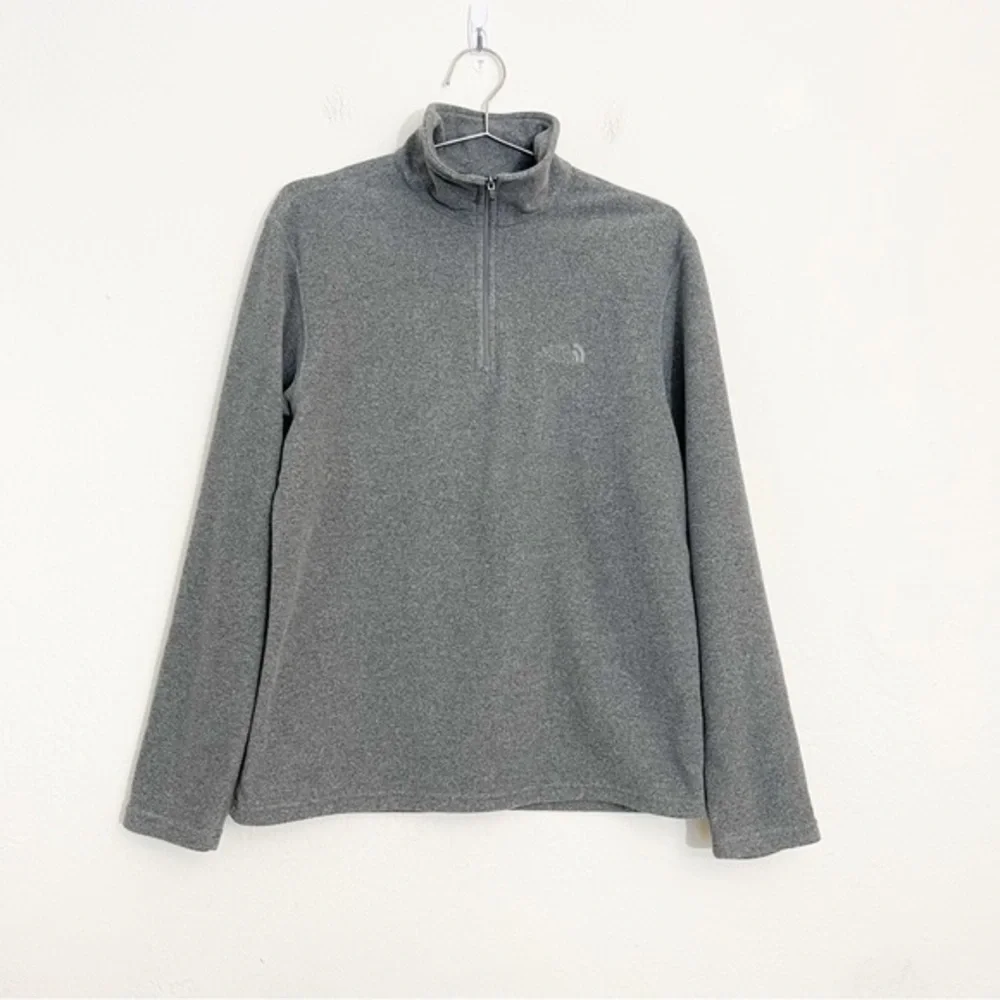 The North Face TKA100 Men Fleece Jacket Size small